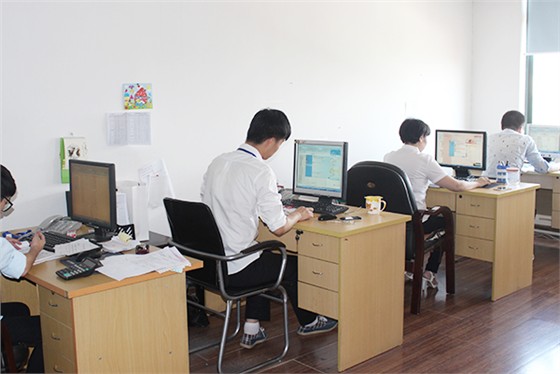 連康明財(cái)務(wù)室