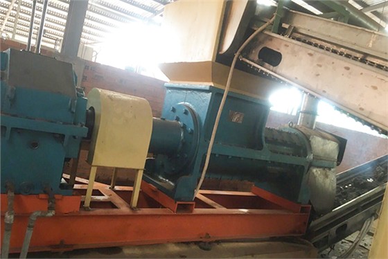 連康明生產(chǎn)設(shè)備細(xì)節(jié)